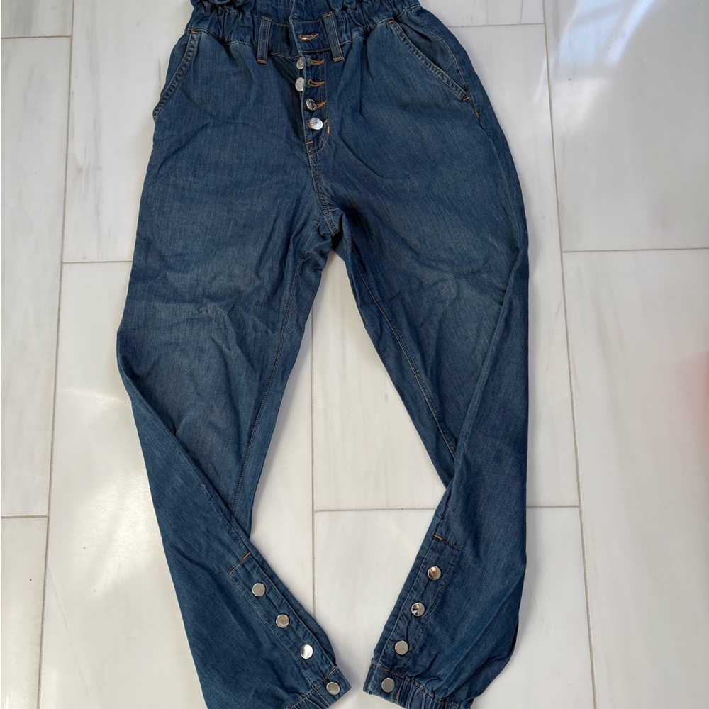 Veronica Beard Dark Blue High-Rise Button-Front Jogger Jeans